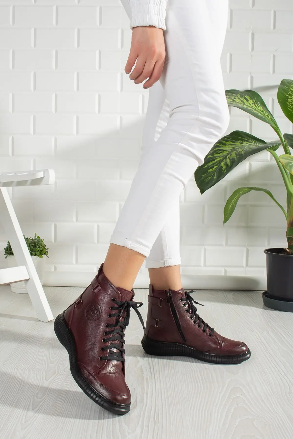 ERC1090 Women's Boots Genuine Leather Ankle Lace-up Burgundy Color Women Shoes Side Zipper Winter Autumn Seasonal