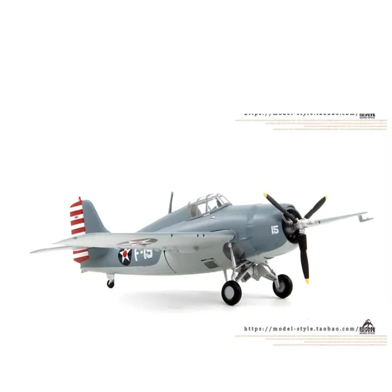 Модель летательного аппарата в масштабе 1/72 американский стиль