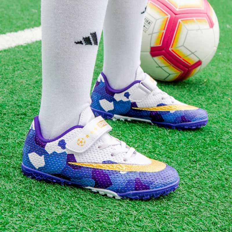 Hot 10 Year Old Boys Football Boots TF Child Futsal Soccer Shoes Children Outdoor Football Sneakers Size 31-39 zapatos de fútbol