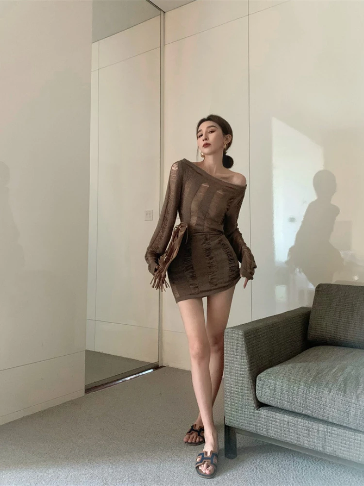 

Women Solid Color Long Sleeve Backless O Neck Bodycon Mini Dress Autumn Exotic Elegant Party Luxury Fashion Sexy Dresses 2022