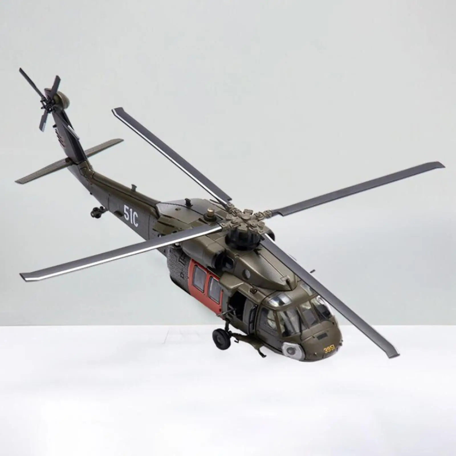 

Модель самолета Black Hawk 1:72 мкГн 60, настольное украшение, авиационный сувенир, самолет для телевизора, кабинета, книжная полка для дома и офиса
