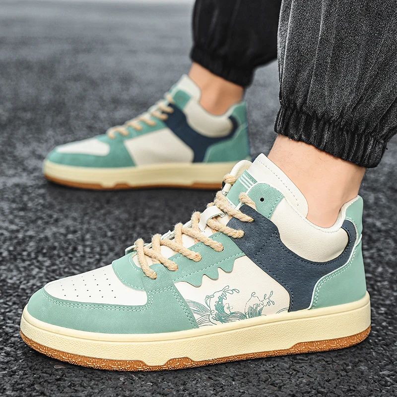 Harajuku style Men's Skate Shoes Designer Printed Men's Sneakers High top Skateboard Shoes Male Canvas Sneakers Chaussure Hombre