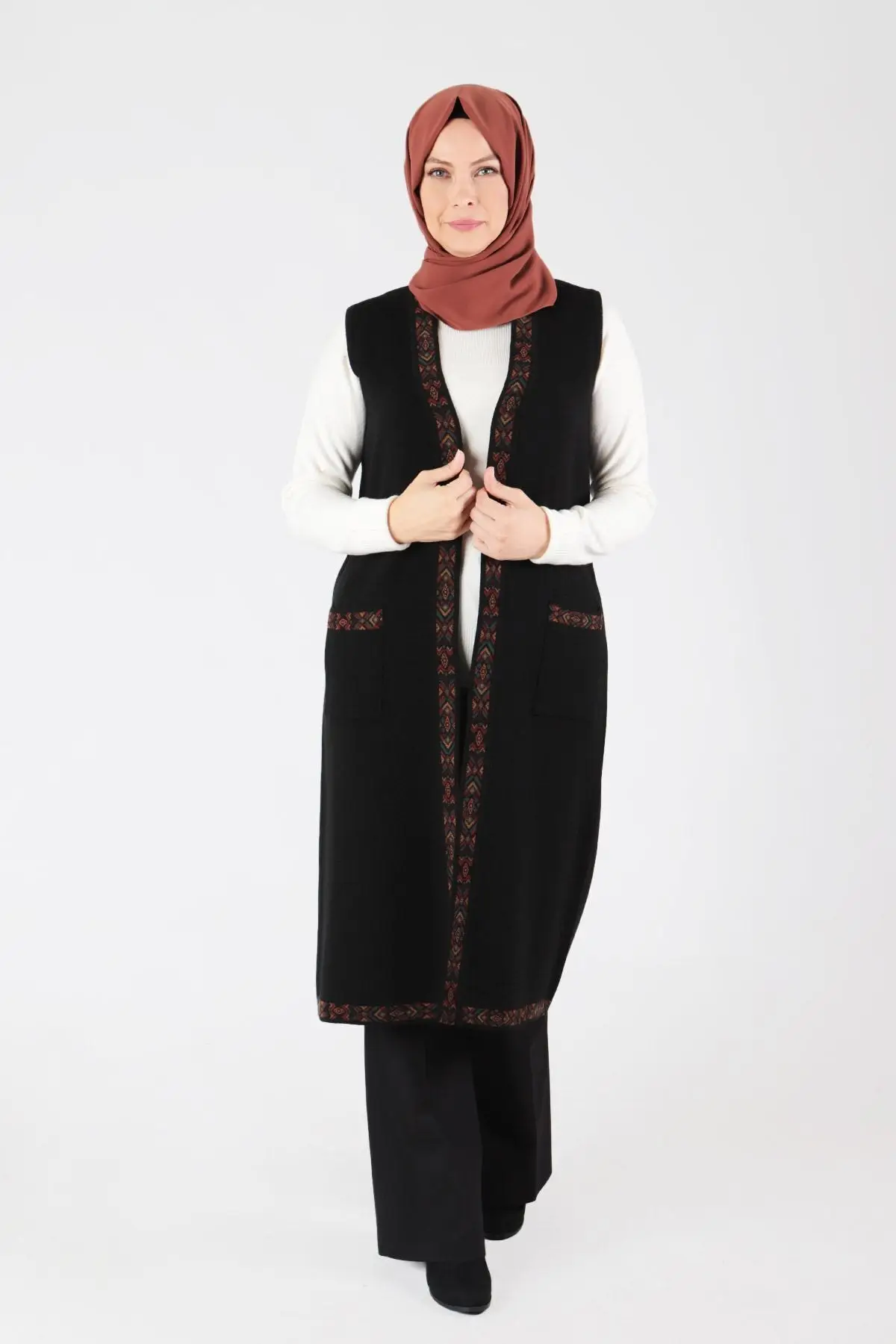 

Women's Cardigan Large Size Hijab sportswear Vest Black Casual Knitted Quality Fashion Cardigan Sweaters Loose Sweater Sweater Sweater