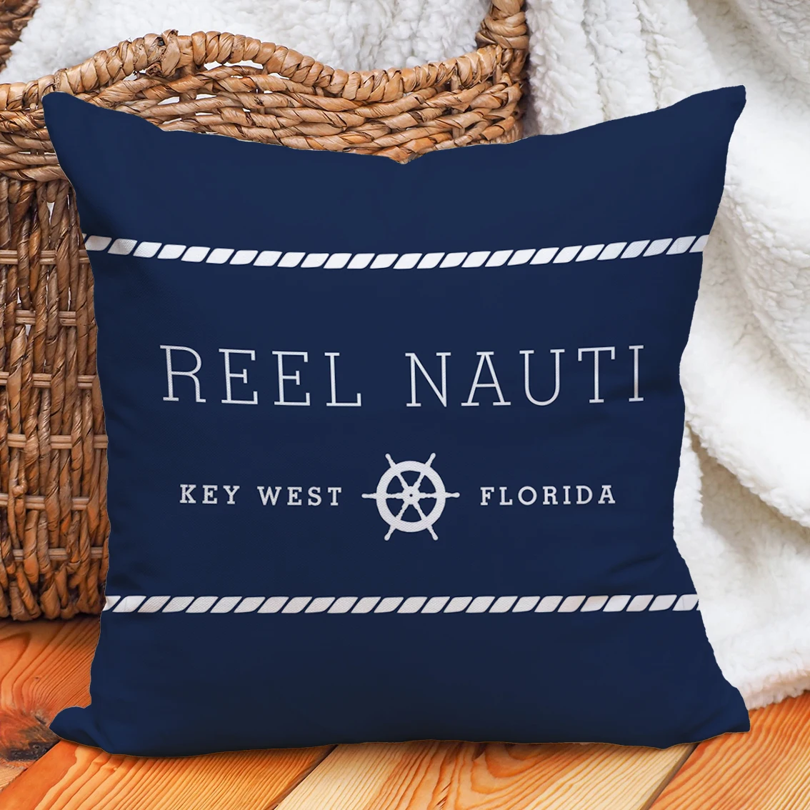 

Персонализированные наволочки с якорем