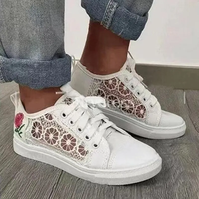 

Women Shoes 2022 Fashion Summer New Casual White Shoes Cutouts Lace Canvas Hollow Breathable Platform Flat Shoes Woman Sneakers