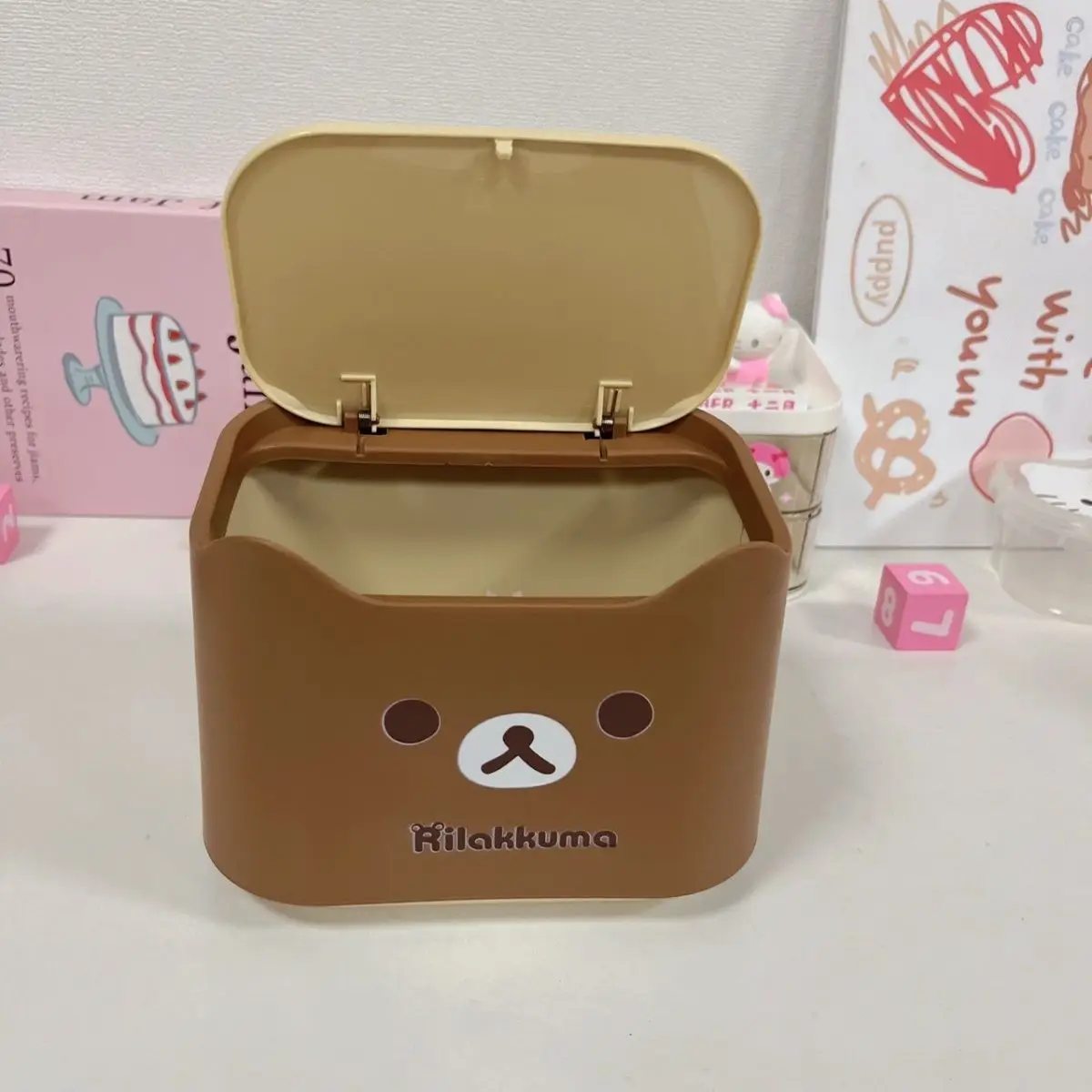 Фото Kawaii Rilakkuma Корзина для хранения Мини-коробка для хранения Милый аниме Мультфильм Настольная сортировка мусорного бака Автомобиль Дом изголовья для девочек Подарочные игрушки №4