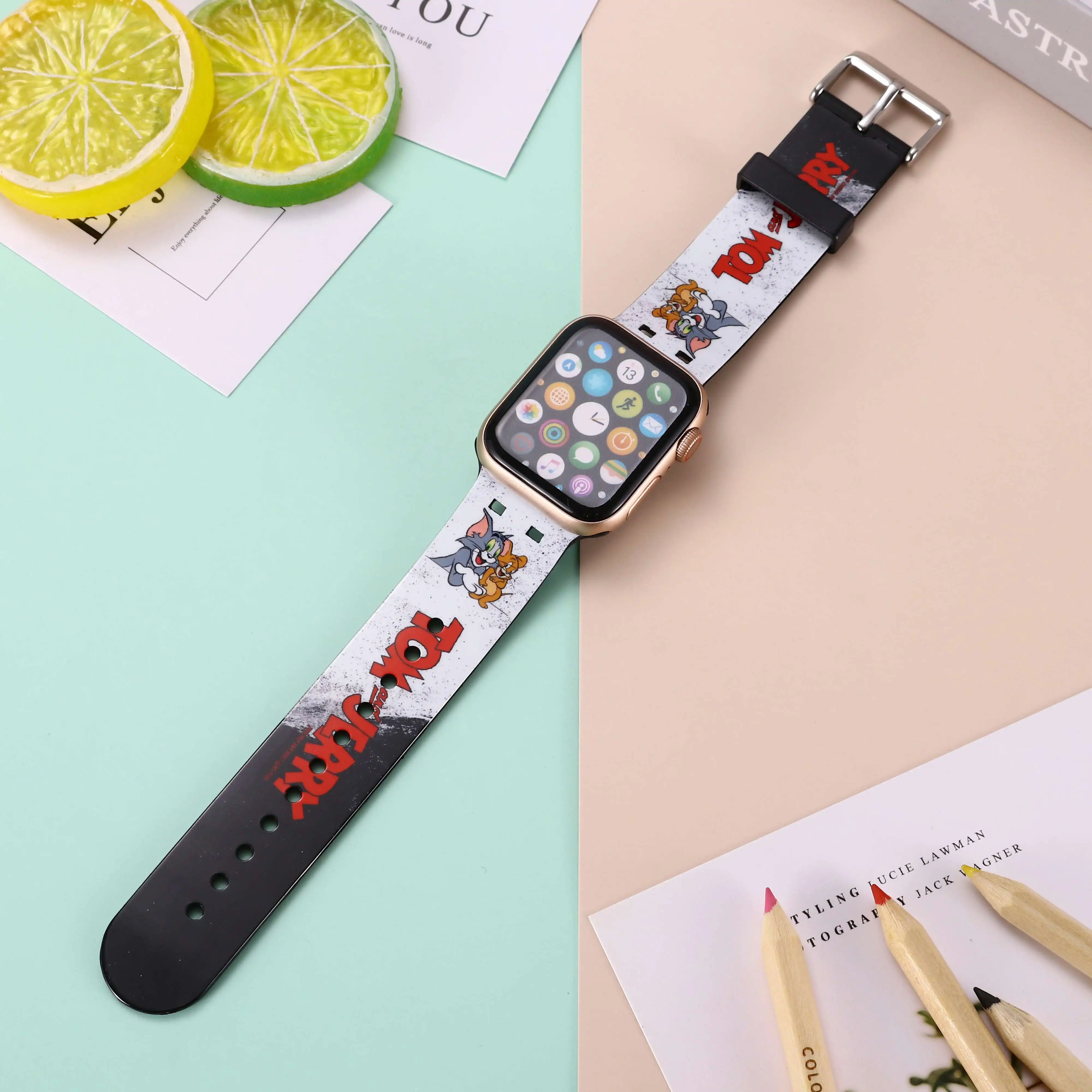 Cartoon Tom and Jerry Silicone Strap for Apple Watch Band 44 45 42 40 38 41 Bracelet IWatch Color Apple Watch 7 6 5 3