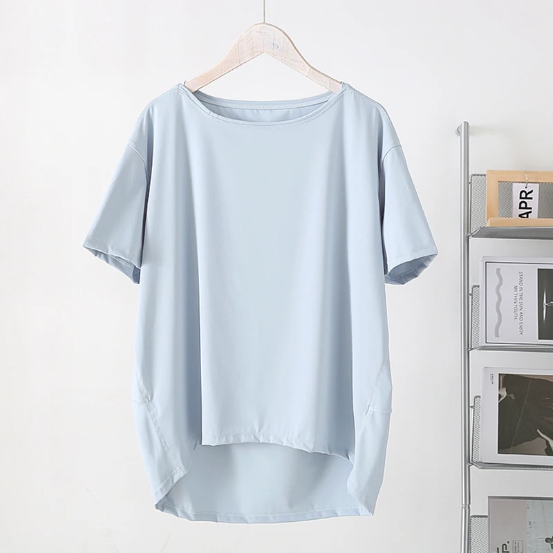 Back in Action Short Sleeve T-shirt for Women With Logo Lulu Loose Yoga Tops Sports Fitness Shirts Workout Clothing Sportswear