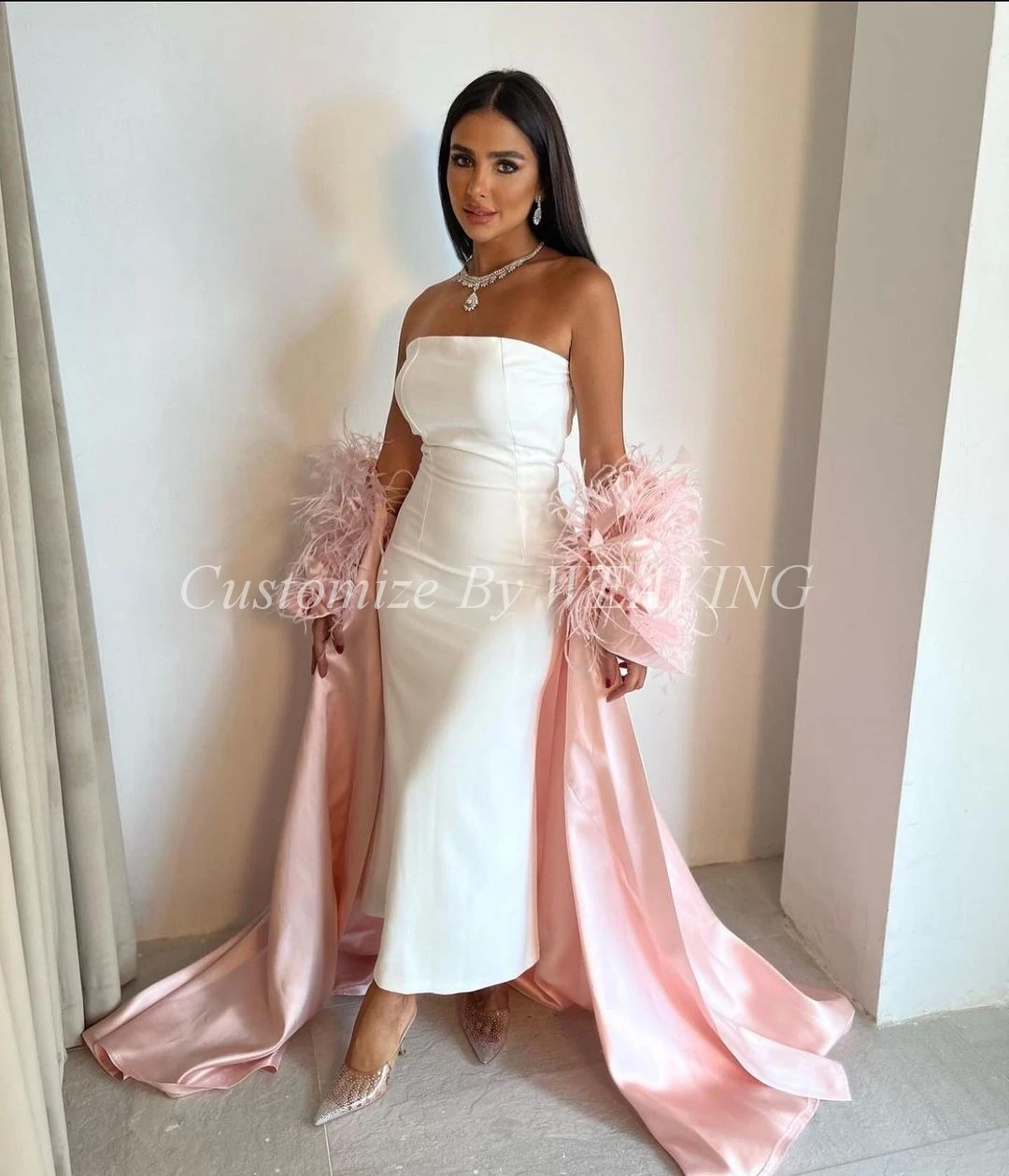 

Ivory Satin Long Prom Dresses with Pink Feathers Shawl Sheath Strapless Ankle Length Saudi Arabia Women Evening Party Dress