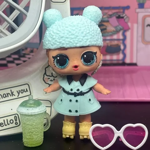 8CM LOL Doll Collectible Girl DIY Toy Doll Set Includes Doll Clothes, Shoes and Accessories Children's Birthday Gift
