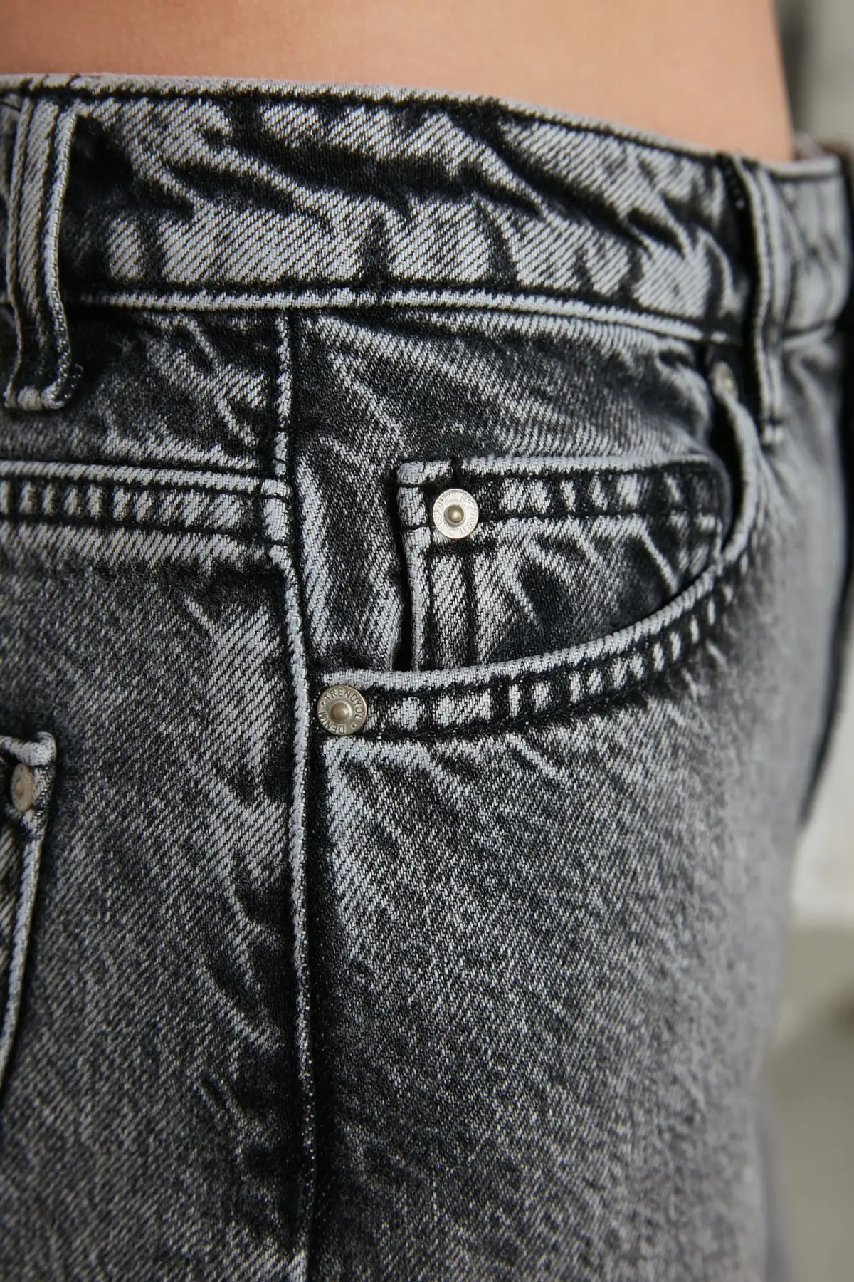 

Anthracite High Waist Mom Jeans Women Jeans 2021 Fashion