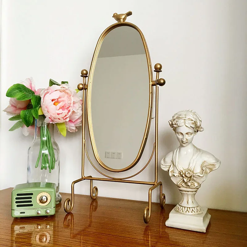 Vintage Decorative Mirror Frame Gold Nordic Luxury Dressing Table Aesthetic Desk Makeup Mirror Bedroom Spiegel Decor Accesories