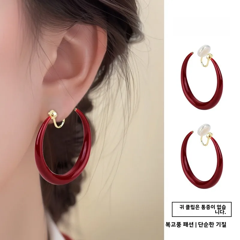 Серьги-кольца с красным пигментом высококачественные простые темпераментные