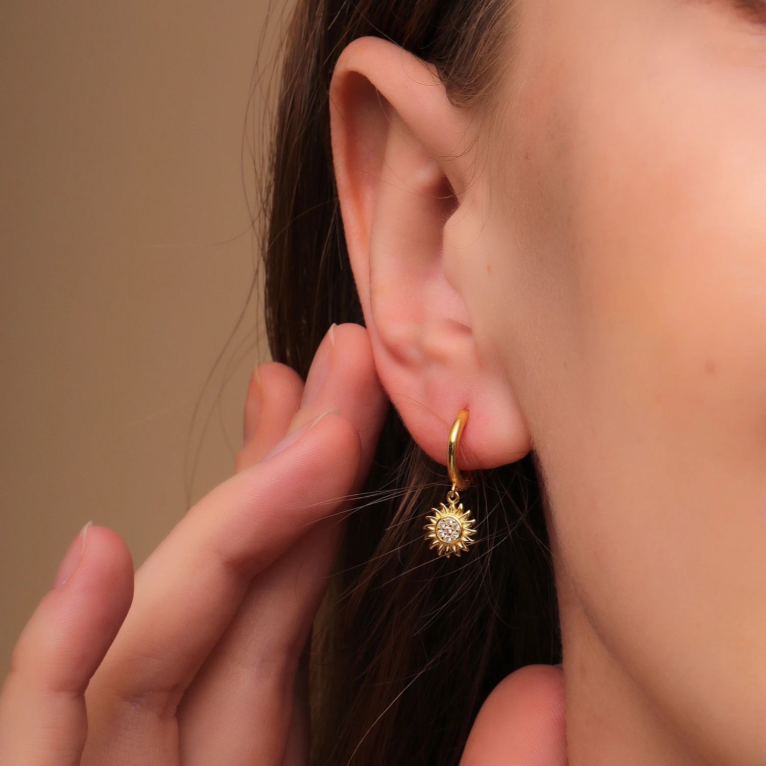 Элегантные женские круглые серьги-кольца с подсолнухом новые модные серьги