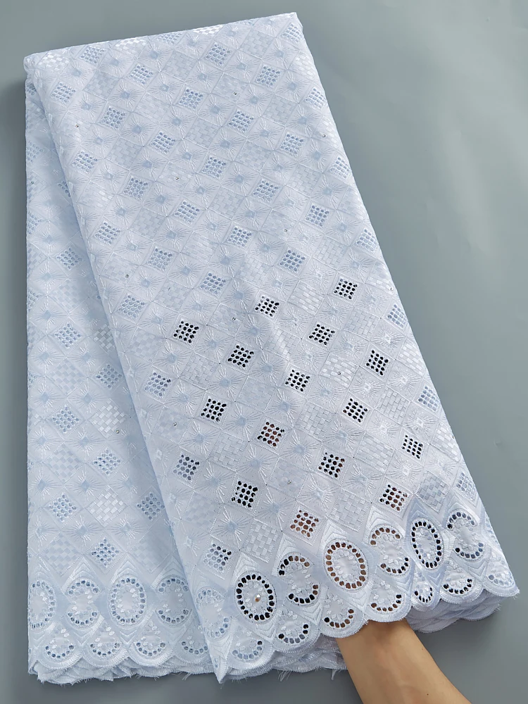 

Zhenguiru Royal Nigerian Man Garment Satin Material Small Holes Swiss Voile Lace High Quality African Lace Fabric 2022 A2836
