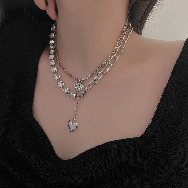

Korean Fashion Sweets Crystal Love Heart Pendant Necklace for Women Layered Rhinestones Neck Chain Clavicle Choker Women Jewelry