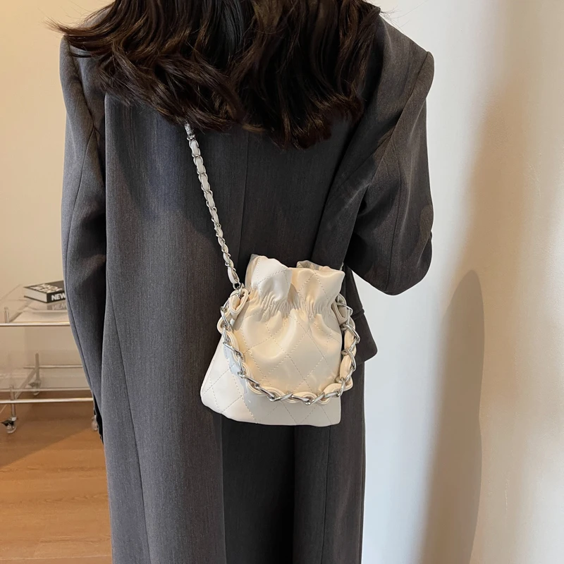 2023 Summer Women's Handbags Pink White PU Bucket Bag Classic Fashion Chain Crossbody Shoulder Bags For Ladies Party Handbags