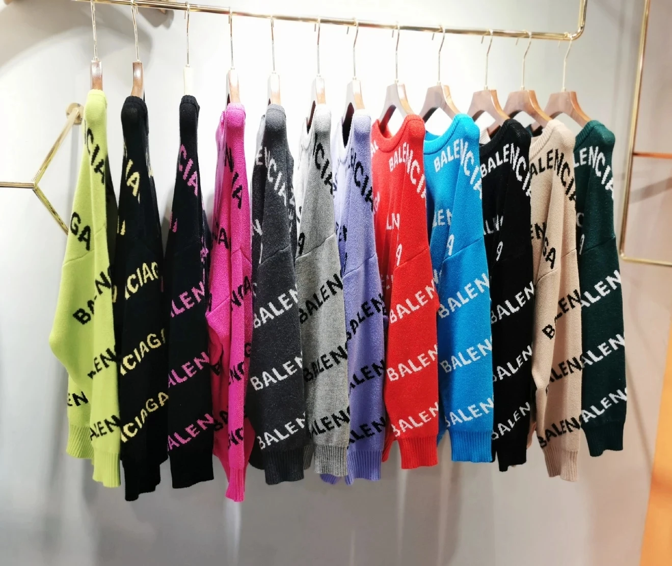 

2022 spring, autumn and winter new wool sweater men and women plus size o-neck letter B pattern female luxury high-quality loose