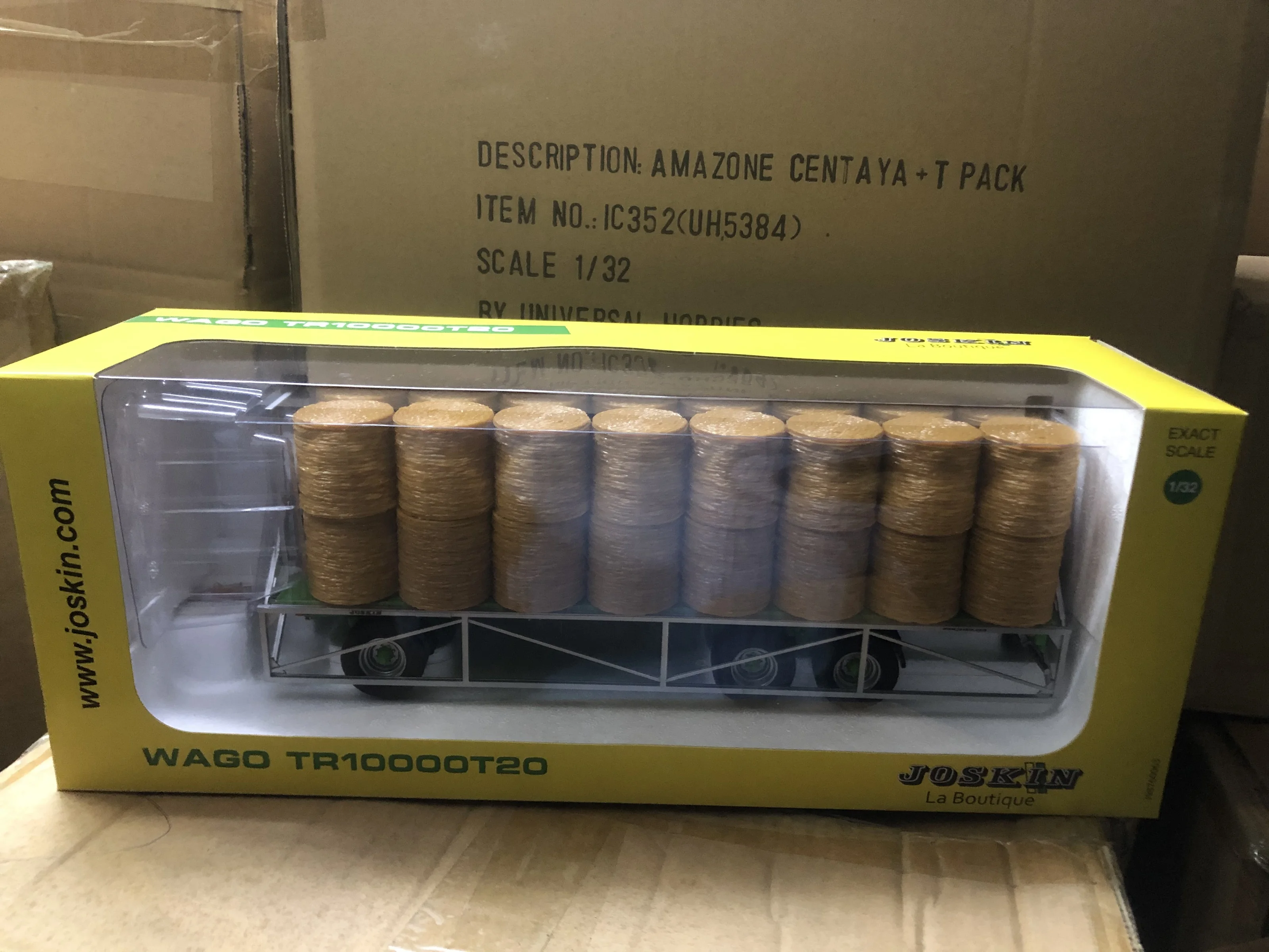 

Бункер из соломы AGCO 1:32 Joskin Wago tr100000, модель 5225 из сплава, подарки, Сувенирные игрушки