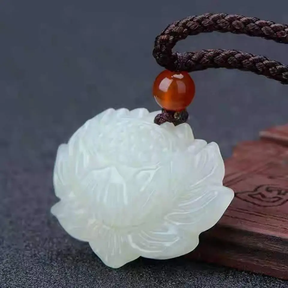 

Natural White Jade Lotus Flower Pendant Necklace Women Fashion Charms Healing Jewelry Jades Lucky Amulet Girlfriend Mom Gifts