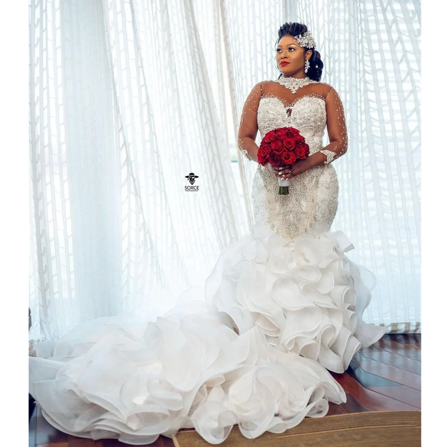 

Женское ТРАПЕЦИЕВИДНОЕ свадебное платье, платье невесты с высоким воротом и длинным рукавом, украшенное бисером, с блестками и жемчугом, пл...