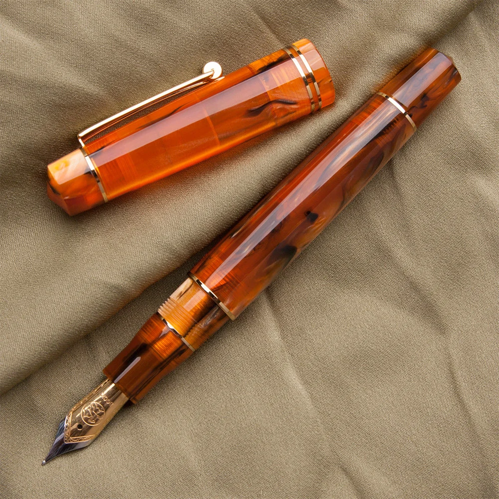 

Ручка перьевая каучуковая с наконечником № 6 для обучения каллиграфии