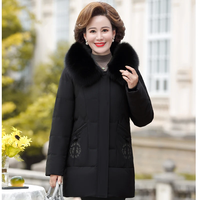 Middle-aged Women's Winter Down Jackets 2022 New Real Fur Collar Thick Warm White Duck Down Coats for Women Embroidery Parkas