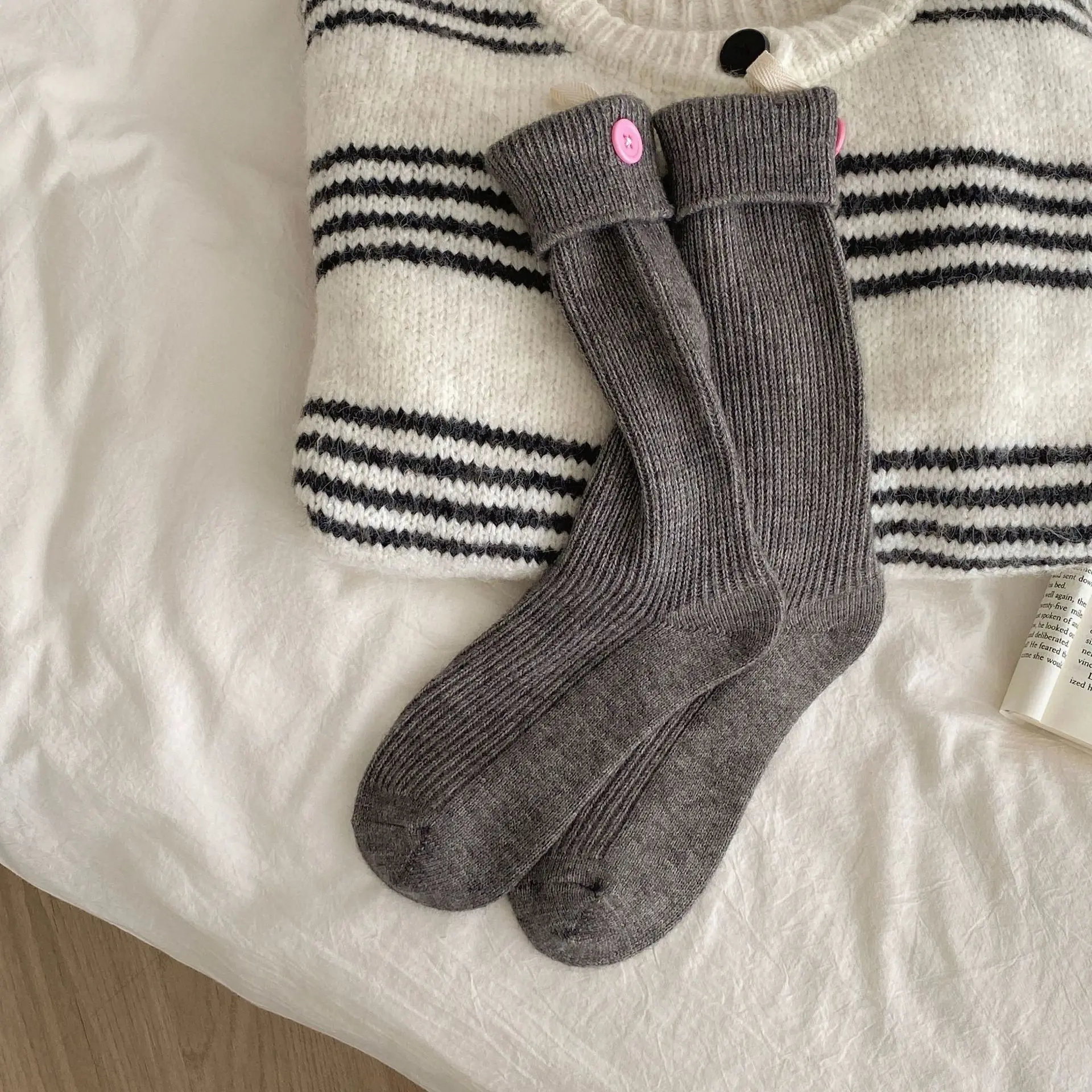 EWODOS чулки для детей женские вязаные носки однотонные милые с декором на