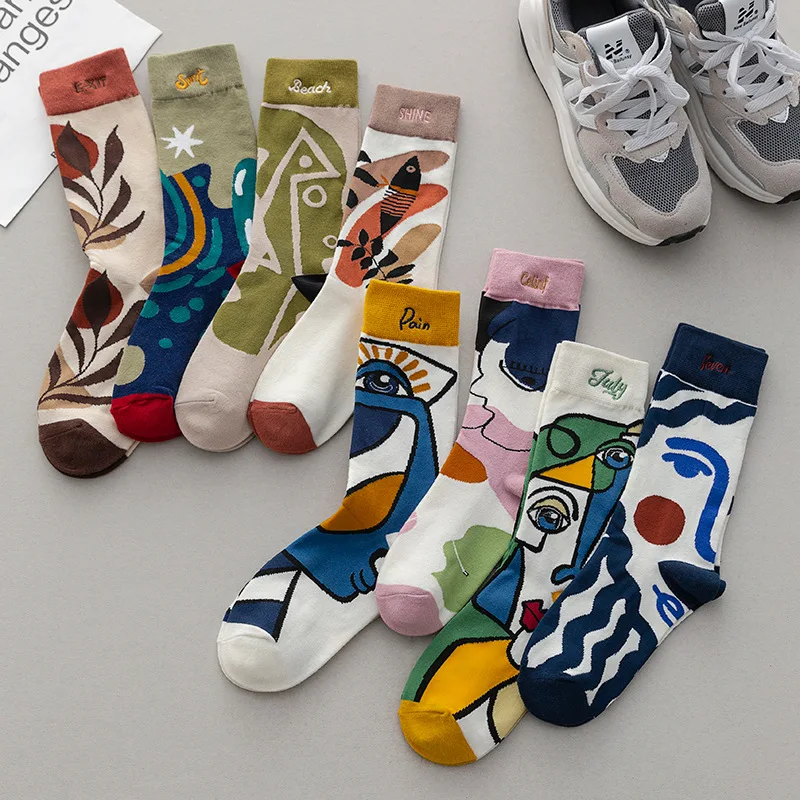 Men and Women Fashion Trends Graffiti Sports Couple Socks Spring and Autumn Socks Letters Embroidered Stockings Kawaii Harajuku