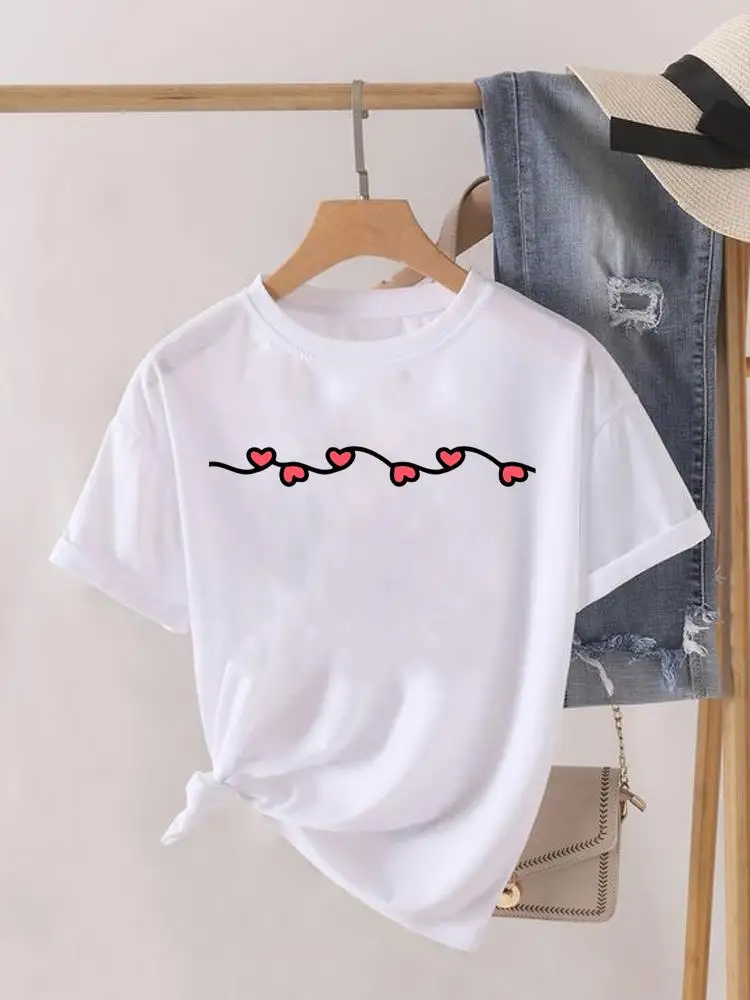 Женская футболка Love Heart Feather Trend из хлопка