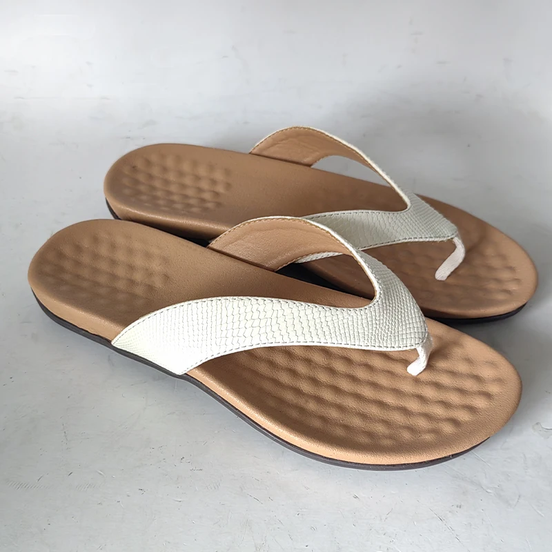

Women Flats Slippers Rome Shoes 2023 New Spring Sandals Designer Beach Slingback Flip Flops Casual Home Ladies Slides Zapatos