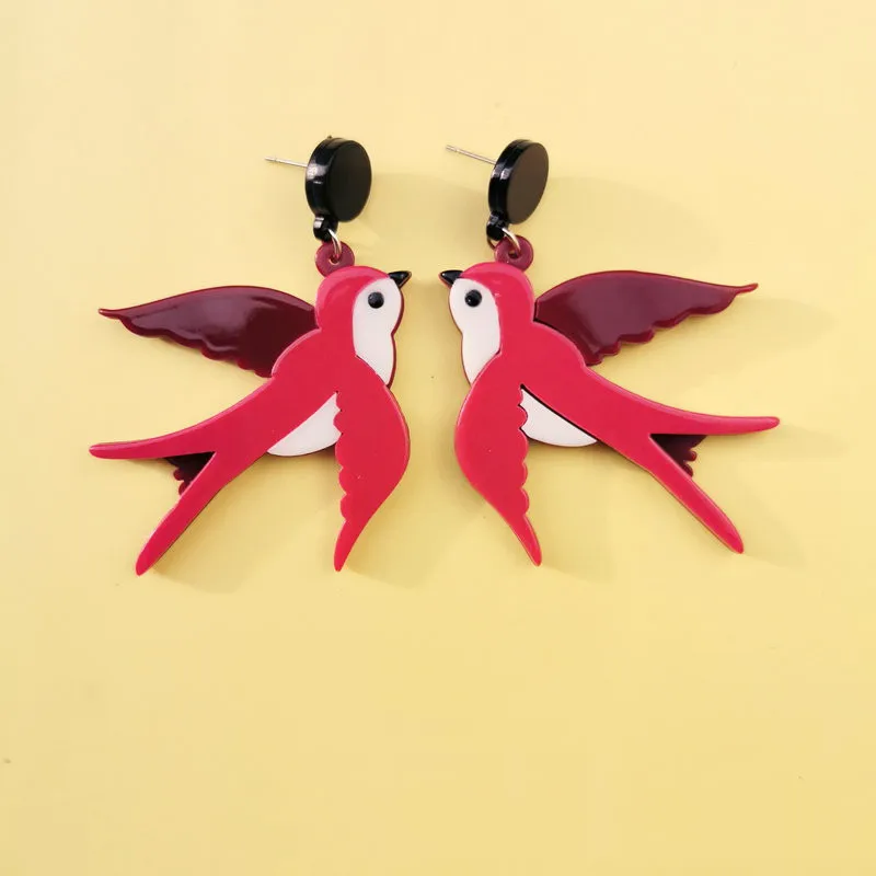 

2022 New Hotselling Acrylic Red Bird Drop Earring For Women Girl Flying Bird Animal Eardrop Dangle Earring Cute Gift