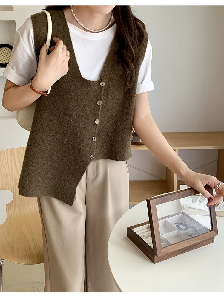 

Cashmere Vest Design Cardigan Sweater Knitted 2023 Autumn And Korean Fashion Winter Layered Fashion Sleeveless Top Women Clothin