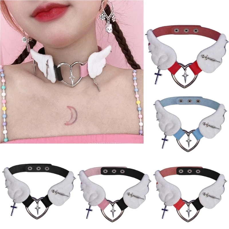 

Hollow Out Heart Collar Necklace Angel Wings Choker Necklace with Pendant
