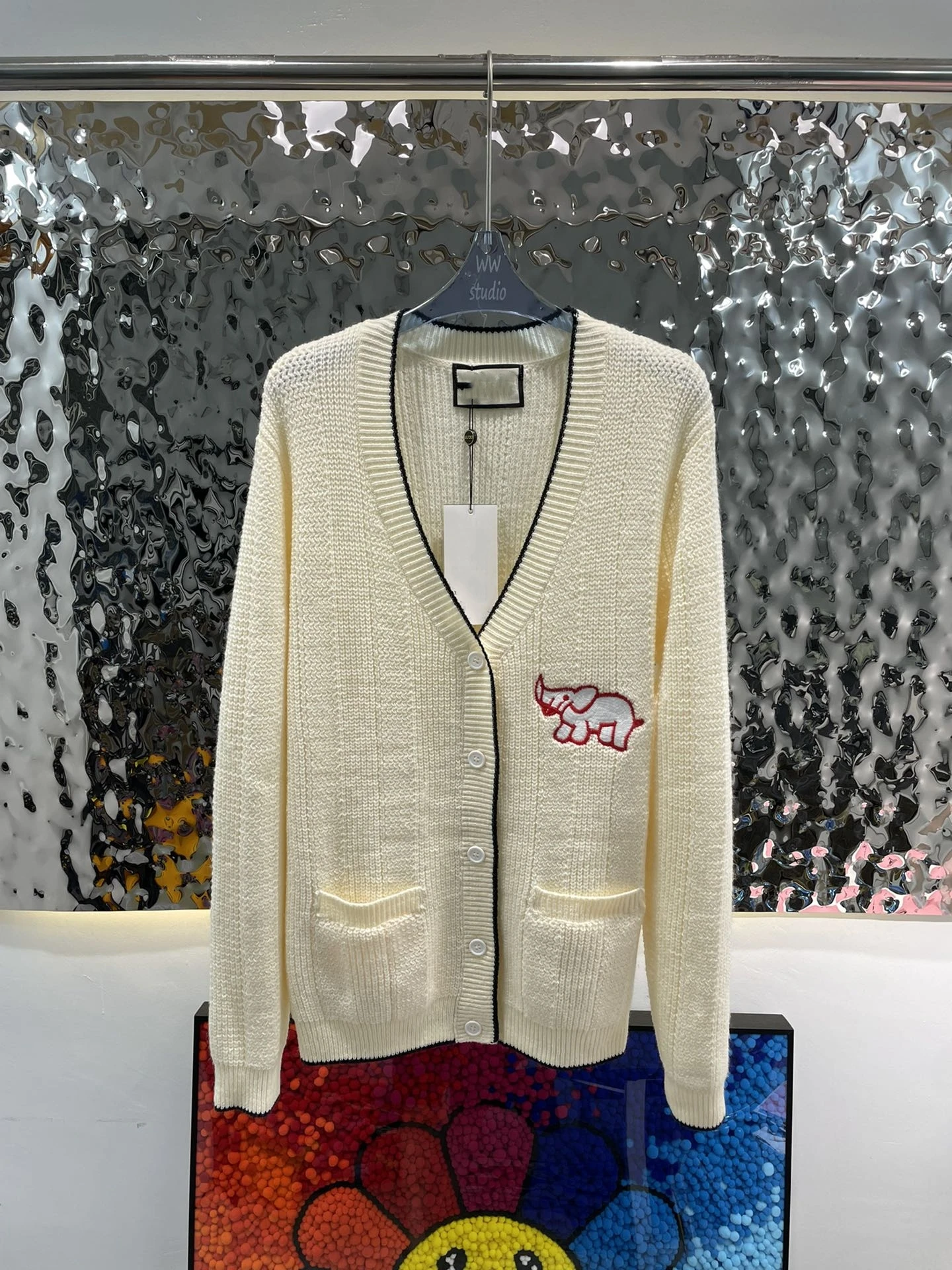 

Новый стильный женский кардиган на осень и зиму, модный и универсальный, милый и Повседневный Кардиган с вышивкой.