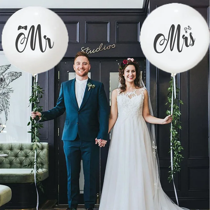 

Giant 36inch Mr Mrs White Latex Balloons for Wedding Engagement Decoration Bridal Shower Party Favors Air Globos Inflatable Ball