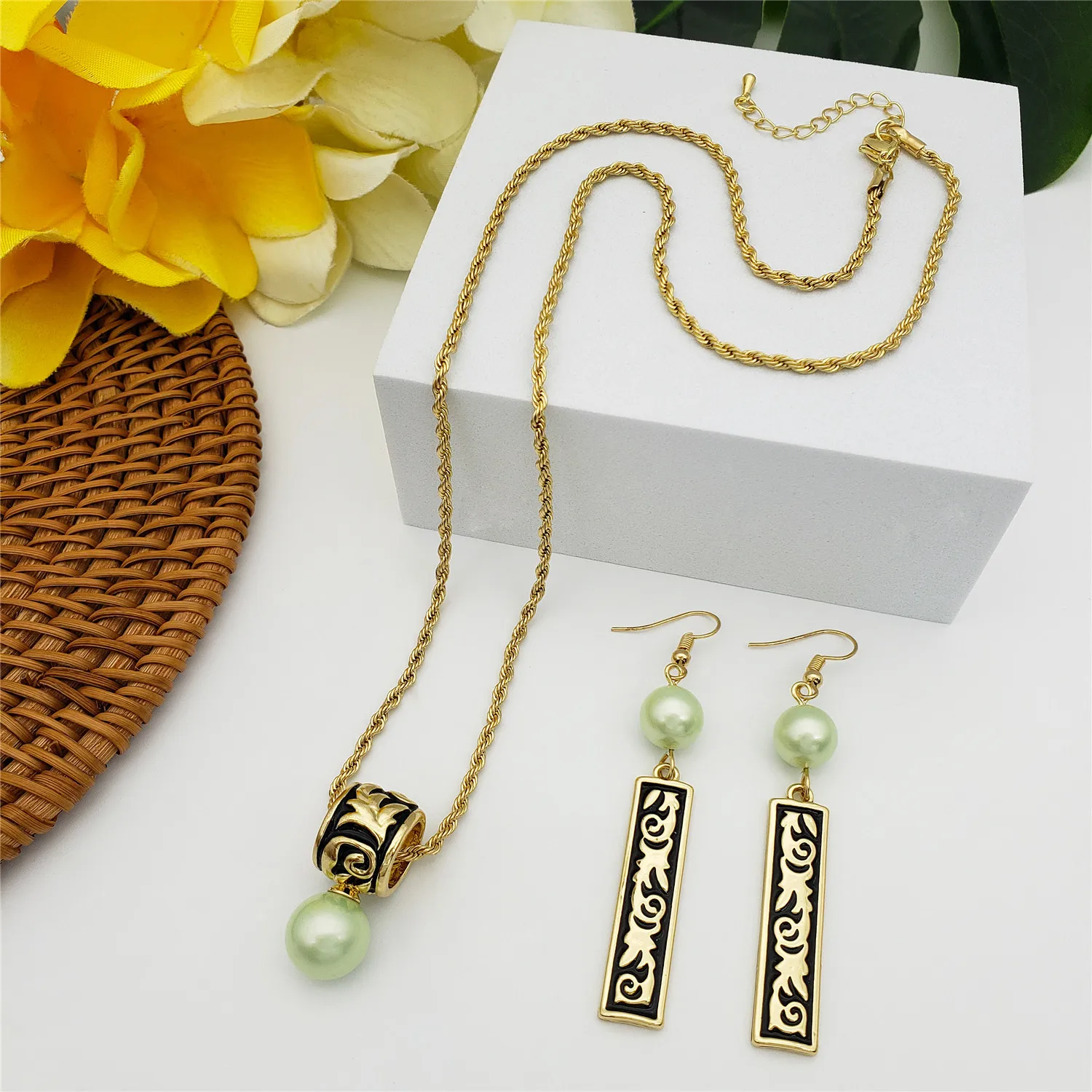 Модное ожерелье и серьги из гавайской Полинезии самоанской пляжной черной