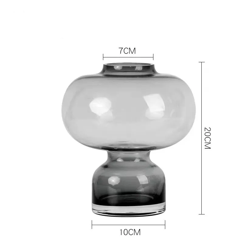 

Стеклянная ваза зелёная круглая