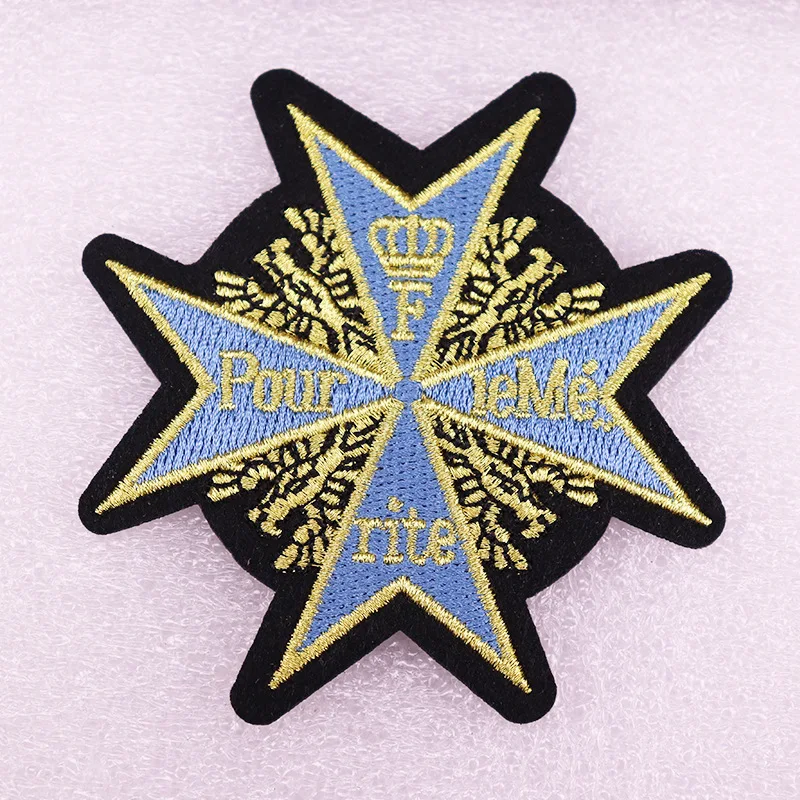 

German Prussian Crown Eagle Embroidered Cloth Patch Fashionable Creative Cartoon Brooch Lovely Enamel Badge Clothing Accessories