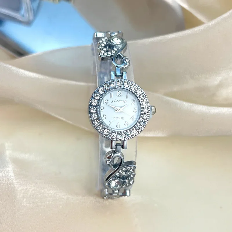 Women's Watch Brand Diamond Swan Bracelet Fashion Light Luxury Clock Reloj watches