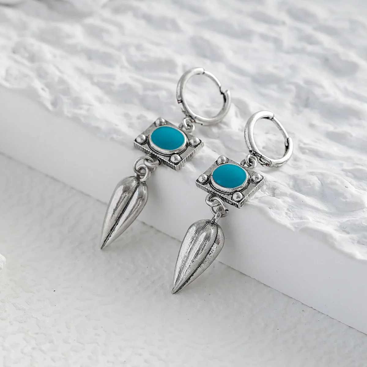 

2022 New Punk Alloy Water Drop Cone Drop Earrings Boho Style Geometric Circle Hoop Earrings Women Party Jewelry