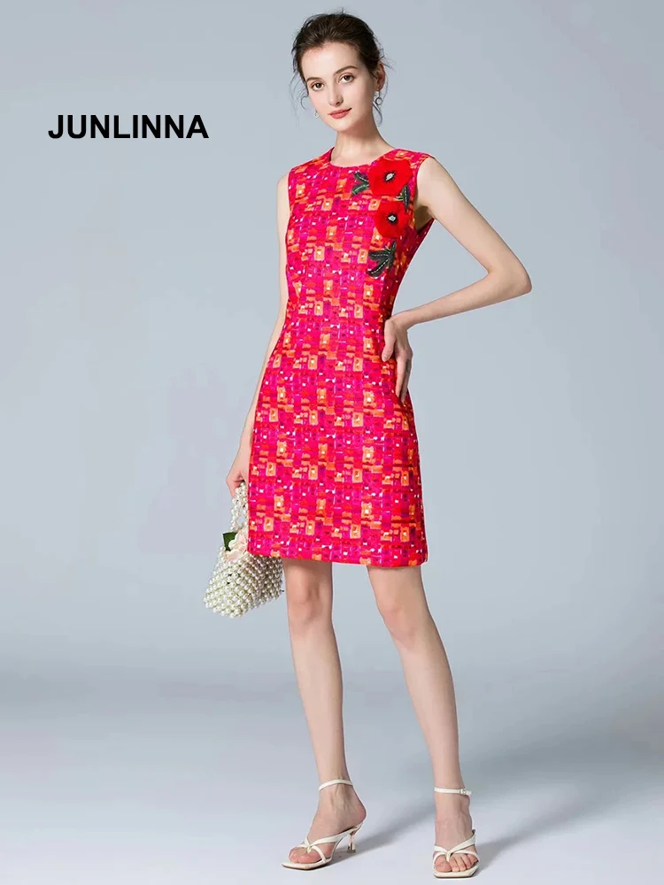 

JUNLINNA Jacquard Women Dress Summer New O-Neck Sleeveless Plaid and Floral Appliques Sliming Vestidos Party and Street
