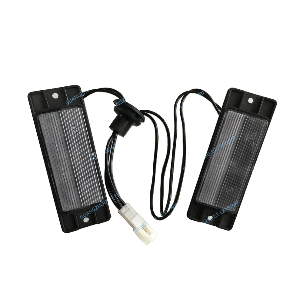 

2 Pieces License Lamp For V97 V93 Montero Rear Light For Pajero V73 V77 Plate Board Lights V75 V98 V87 Marker Lamps Not For V32