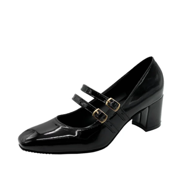 Женские туфли с двойной пряжкой лакированная кожа квадратный каблук