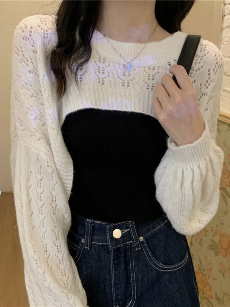 Deeptown Korean Hollow Out Knitted Crop Sweaters Women Pullovers Fashion Kpop Slim Skinny Knit Cropped Tops Design 2022 Autumn