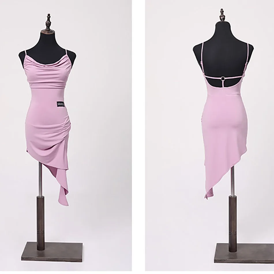 Женское платье-комбинация с открытой спиной черное или розовое глубоким вырезом