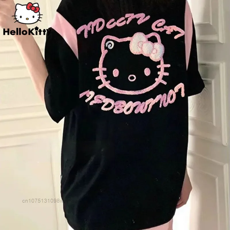 Футболка-поло женская с вышивкой Hello Kitty 100% хлопок