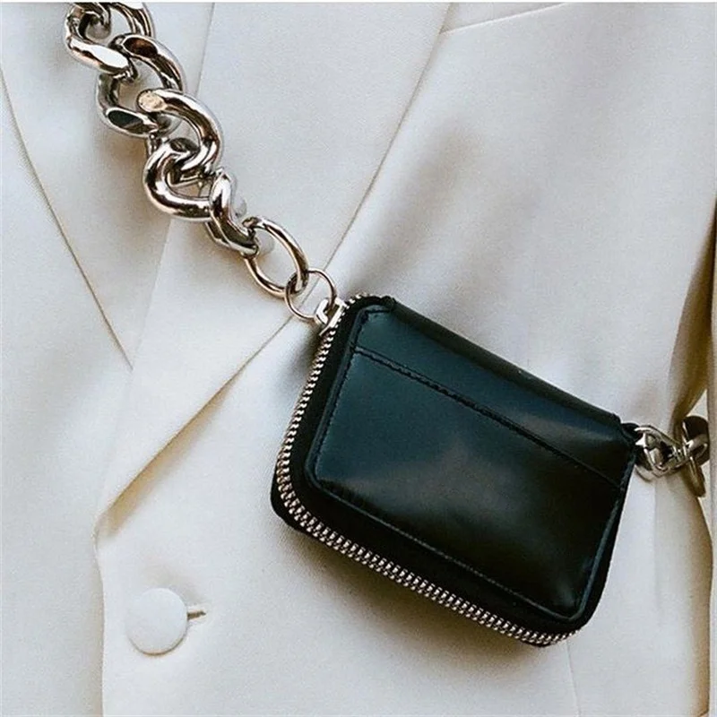 

2021 Fashion French Niche Designer Bag Crossbody All-match Kara Thick Chain Bag Female Super Mini Coin Purse and Handbags