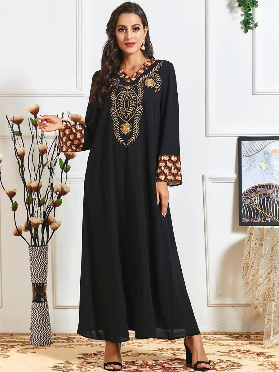 

Весенне-осеннее Модное Новое мусульманское женское национальное платье с вышивкой и длинным рукавом с принтом контрастной панели повседневное Длинное свободное платье