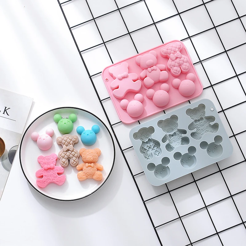 

Cartoon Bear Silicone Cake Molds, Jello Mold for Kids, Making Handmade DIY Baking Tool Soft Candy Ice Cube Candy Making Supplies